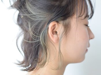 ソラ ヘアデザイン(Sora hair design)の写真/『ハッと』目を惹く髪色に♪人気のインナーカラーもトレンドを取り入れたカラーであなただけのスタイルに☆