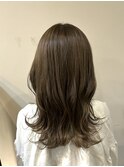イエベの方に合うマットベージュカラー