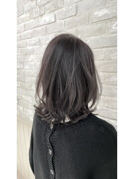 ルッソカナン(Lusso canaan) グレージュアッシュ×レイヤースタイル/30代40代50代