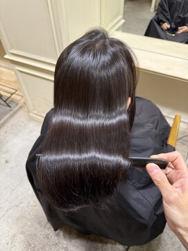 ロロ(ro-ro) 【恵比寿 ro-ro】煌くこう反射率の潤艶髪