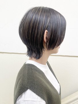 モリオ フロム ロンドン 成増店 【morio成増 セリザワ】ショートウルフ ハイライトカラー