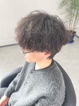 コウ(Kou) 「Kou(コウ)」#波巻きスパイラルパーマ