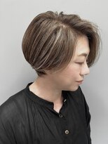 ジエクトアイロ 江坂駅前&nbsp;似合わせショート/フェザーショート/細めハイライト