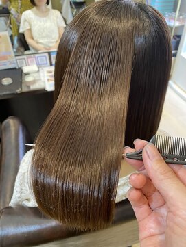 アンビ(ambi) シルク架橋縮毛矯正