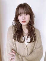 ニア 栄(nia)&nbsp;大人シアーベージュミニウルフボブミディアムレイヤー