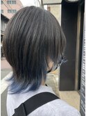 ウルフ　ウルフカット　インナーカラー　ネイビーカラー