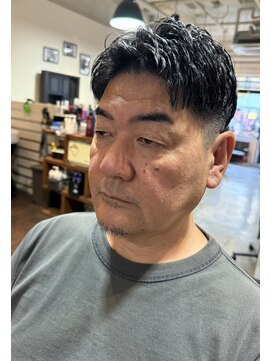 ヘアーステージ フィガロ(HAIR STAGE FIGARO) アップバングショート