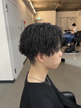 プルーブトウキョウ 渋谷(PROVE TOKYO) 爽やか無造作ツイストスパイラル センターパート