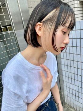 アッシュ 笹塚店(Ash) バーガンディ/チャコールグレー/ハッシュカット/ペールオレンジ