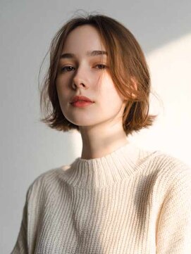 トクテ 吉祥寺(tokute) くびレイヤーエモージュグレージュカラーくびれショート/吉祥寺