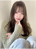 オリーブアッシュ 前髪カット 顔周りレイヤー 透明感カラー