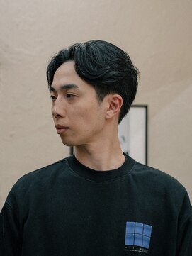 ペルズヘア(PELLS HAIR) 大人センターパートニュアンスパーマビジネスセンターパート