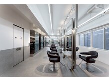 クーラ オモテサンドウ(Cura Omotesando)の雰囲気（丁寧なカウンセリングと再現性の高いコテ巻き風パーマが大好評！）