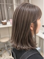 オンカラー(ON.COLOR)&nbsp;大人ハイライトプラチナベージュ