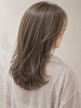 ブロッサム プラウドシティ志木本町店(Blossom)の写真/白髪はしっかり染めて色味も楽しめる「脱白髪染め」カラーが人気♪　肌に優しいオーガニック白髪染めも◎