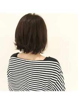 デフィー(DEFY) 軽いボブ