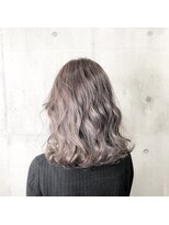 シュプバイトゥーミー(sup.by tomee)&nbsp;ラベンダーグレー【担当　末吉】