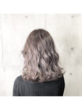 シュプバイトゥーミー(sup.by tomee) ラベンダーグレー【担当 末吉】