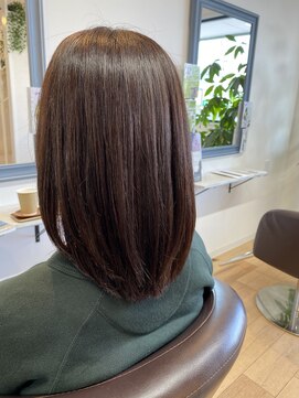 ラキ(laki) シルキーストレート