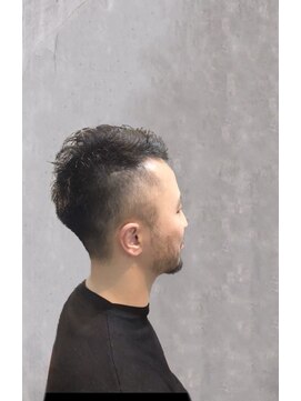 ハレ(hale) ツーブロックNGな方へ。