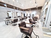 アグ ヘアー ディッカ 美しが丘TSUTAYA店(Agu hair dicca)