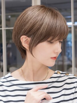 サーカス バイ ビュートリアム 青山(CIRCUS by BEAUTRIUM) ショートボブ20代30代ココアブラウン髪質改善青山表参道