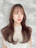 ラビス(Lovis)&nbsp;ハッシュカット/フルバング/似合わせカット/レッドブラウン
