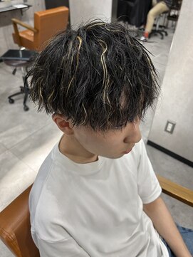 リッシュ(RISH) men'sパーマ・ハイライト