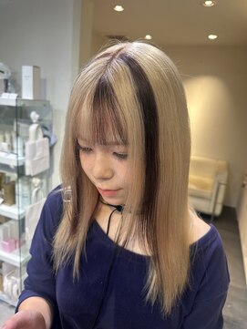 ベレーザ 渋谷(BELEZA) 10906ミルクティーベージュ黒髪インナーカラーマロンベージュ