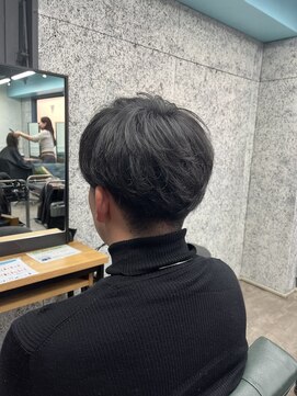 ロフティー 清澄白河(LOFTY) アップバング／伸ばし中／パーマ／清澄白河