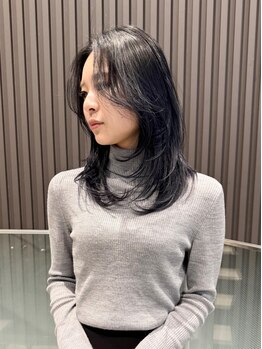 ウシワカマルエムティードット 富士宮店(USHIWAKAMARU MT.)の写真/【再現性抜群】骨格や毛流れを見極め360°どこから見ても似合うStyle!極上シャンプー+似合わせカット¥4120