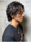 ミディアムウルフ ナチュラルパーマ センターパート