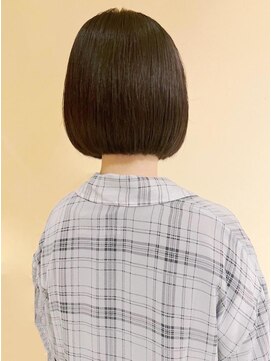 トップヘアー アヴェニュー 刈谷(TOPHAIR Avenue) ミニマムボブ20代/30代40代