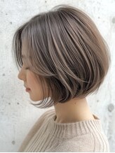 ティエナビューティー(TIENA BEAUTY) #前下がりボブ#グレージュ#透明感カラー