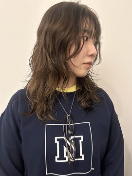 ニーム(nimes) hibico 外国人風ハッシュカット