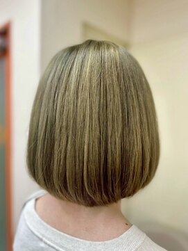 【オリーブグレー/ミニボブ】池袋美容室