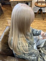 ワンエイティーディグリース 中目黒(180°One Eighty Degrees.)&nbsp;ハイトーンカラーミルクティーベージュブリーチダブルカラー