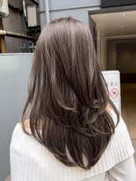 プラチナ(PLATINA)&nbsp;ハイレイヤーレイヤーカットブリーチ無しカラー顔周り