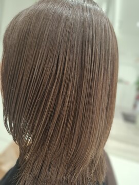 ユーフォルムギンザ(y-Forme Ginza) リプレックス髪質改善トリートメント♪頭浸浴