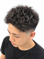 シザーズ(SCISSORS)&nbsp;スパイキーショート、ピンパーマ
