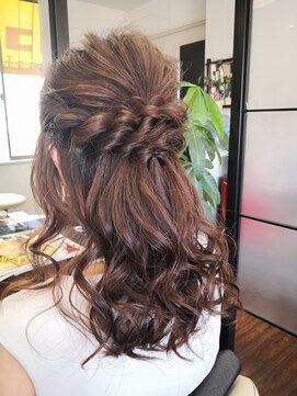 トリコヘアー Tlico Hair ロープ編みハーフアップ