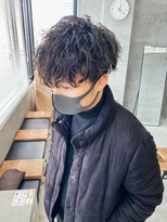 サーリー(SURLY)&nbsp;ツイストスパイラルパーマ大人パーマ大人マッシュ黒髪パーマ