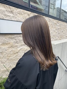 レオニード 表参道(LEONID) オリーブベージュ/韓国ヘア/イルミナカラー