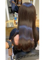 ジーナ 新宿(Zina) 髪質改善*似合わせカット*艶髪ストレート【Zina 新宿】