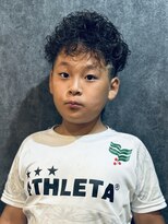 ベース(BASE)&nbsp;Cafe&Barber BASE×いちびり始めた小学生