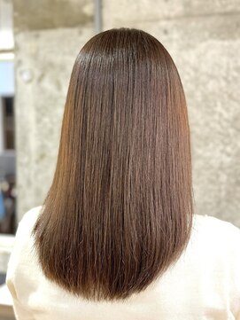 アヤラグランスパ 船橋店(AyaLA GRAN SPA) 【黒田 愛梨】 つやつやブラウンカラー