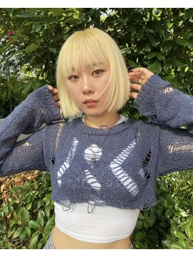 ジーナ(XENA) ミニボブ×抜きっぱなしブロンド×渋谷