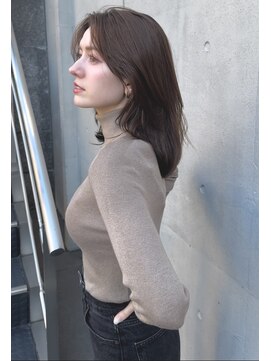 アリティ(ALITY) 暗めベージュカラー