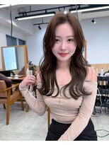 ロット 横浜(lot)&nbsp;韓国風レイヤーロング×デジタルパーマ[横浜駅]