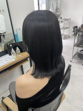 ウル 岡山駅店(ULu.) 透明感ブルーブラック